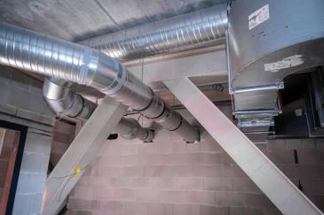 Brandwerende bekleding in Arnhemse sporthal