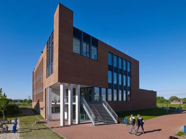 Schoolgebouw de Lingeborgh